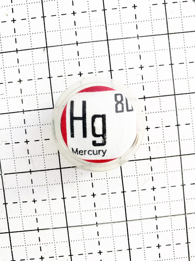 How to Make Chemistry Fabric Pins - Quilters Candy