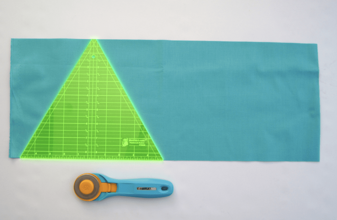 Perfect Points when sewing Equilateral Triangles Quilters Candy