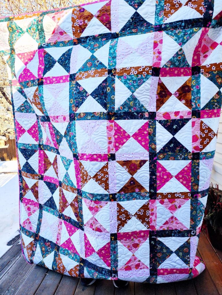 final hourglass quilt